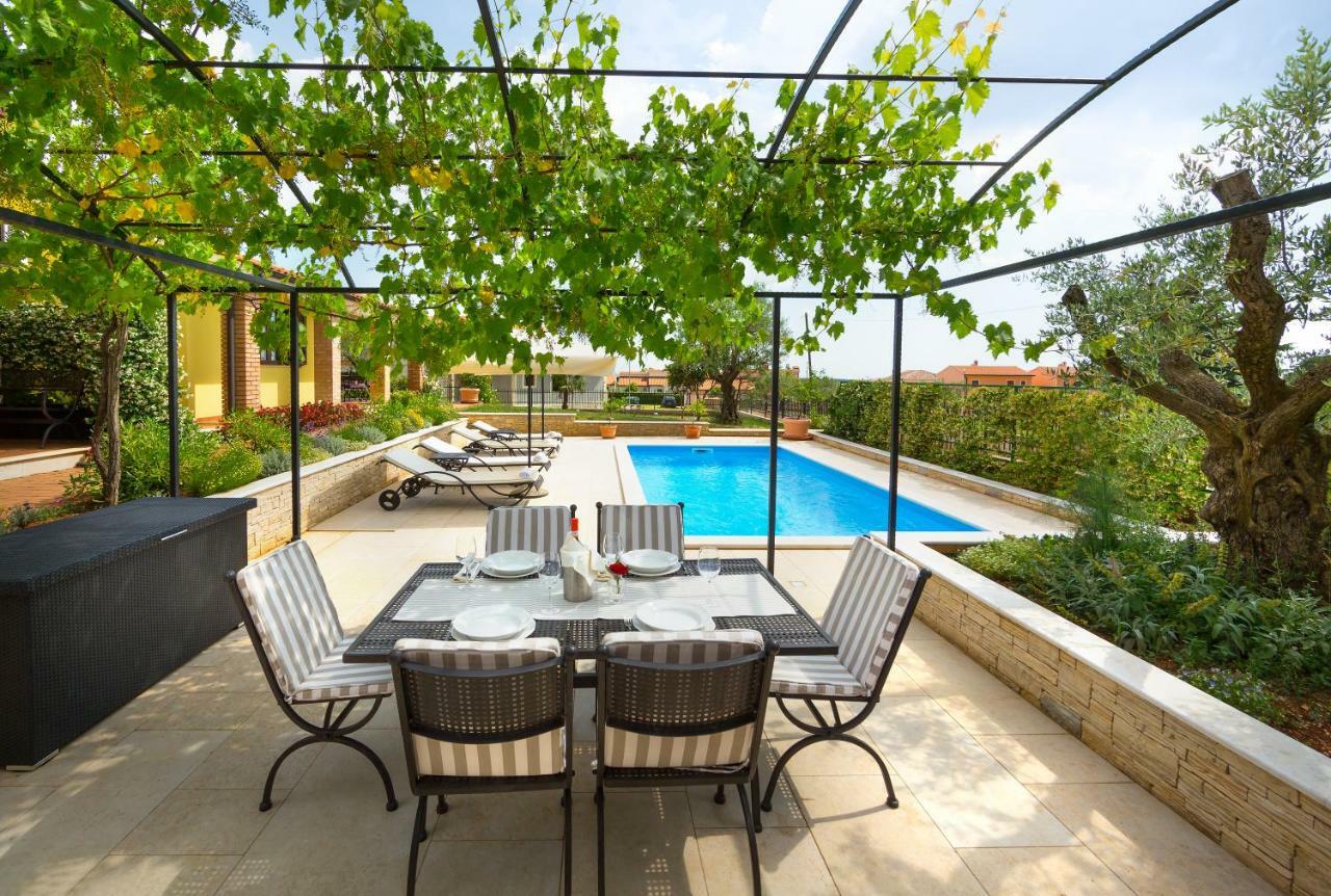 Hrelja Apartment *